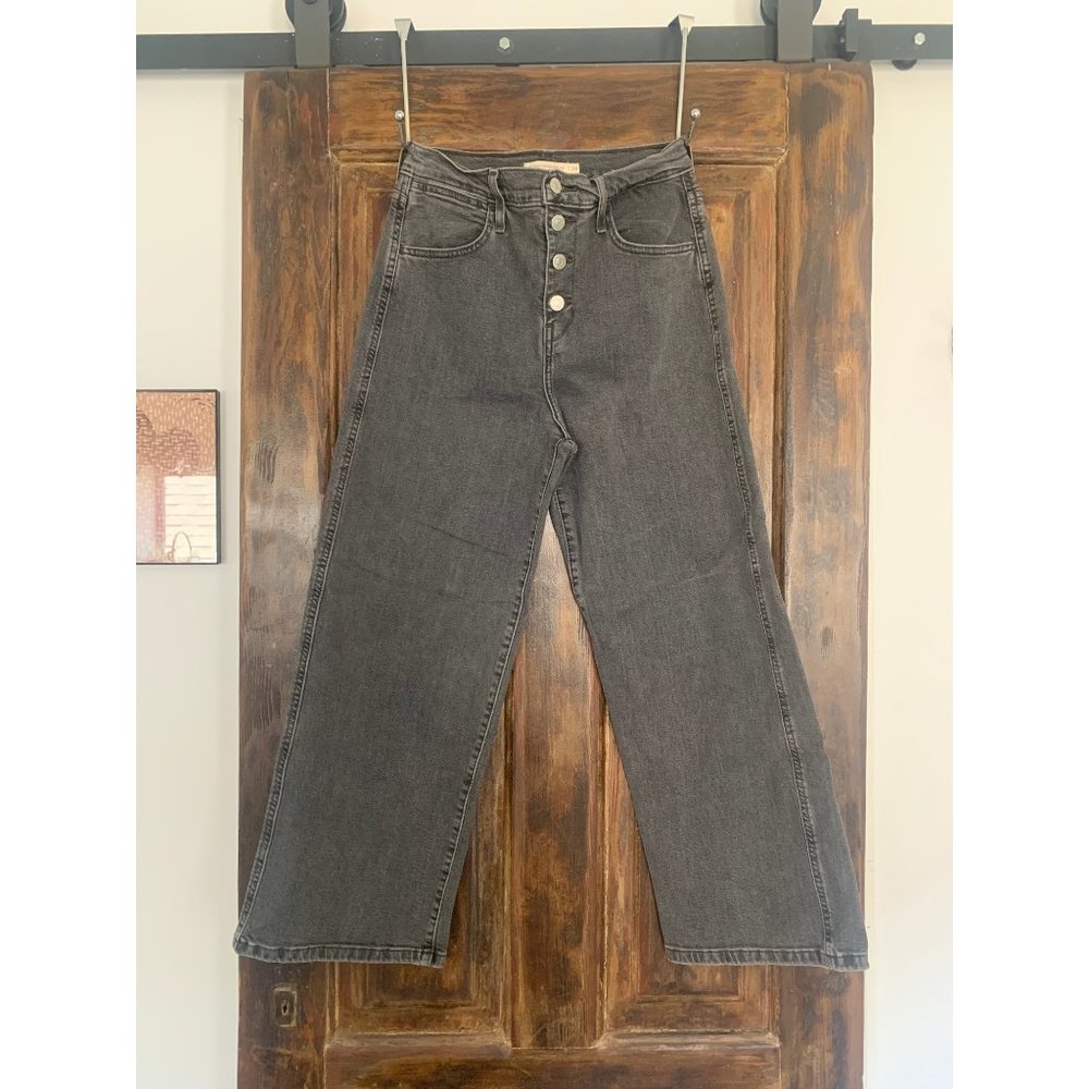 High Waisted Cropped Jeans